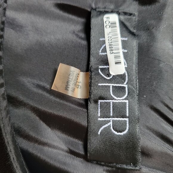 Kasper Black Sleeveless Sheath Dress Size 16 Elegant Design - Picture 4 of 4